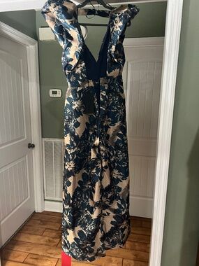 Fashion nova jumpsuit